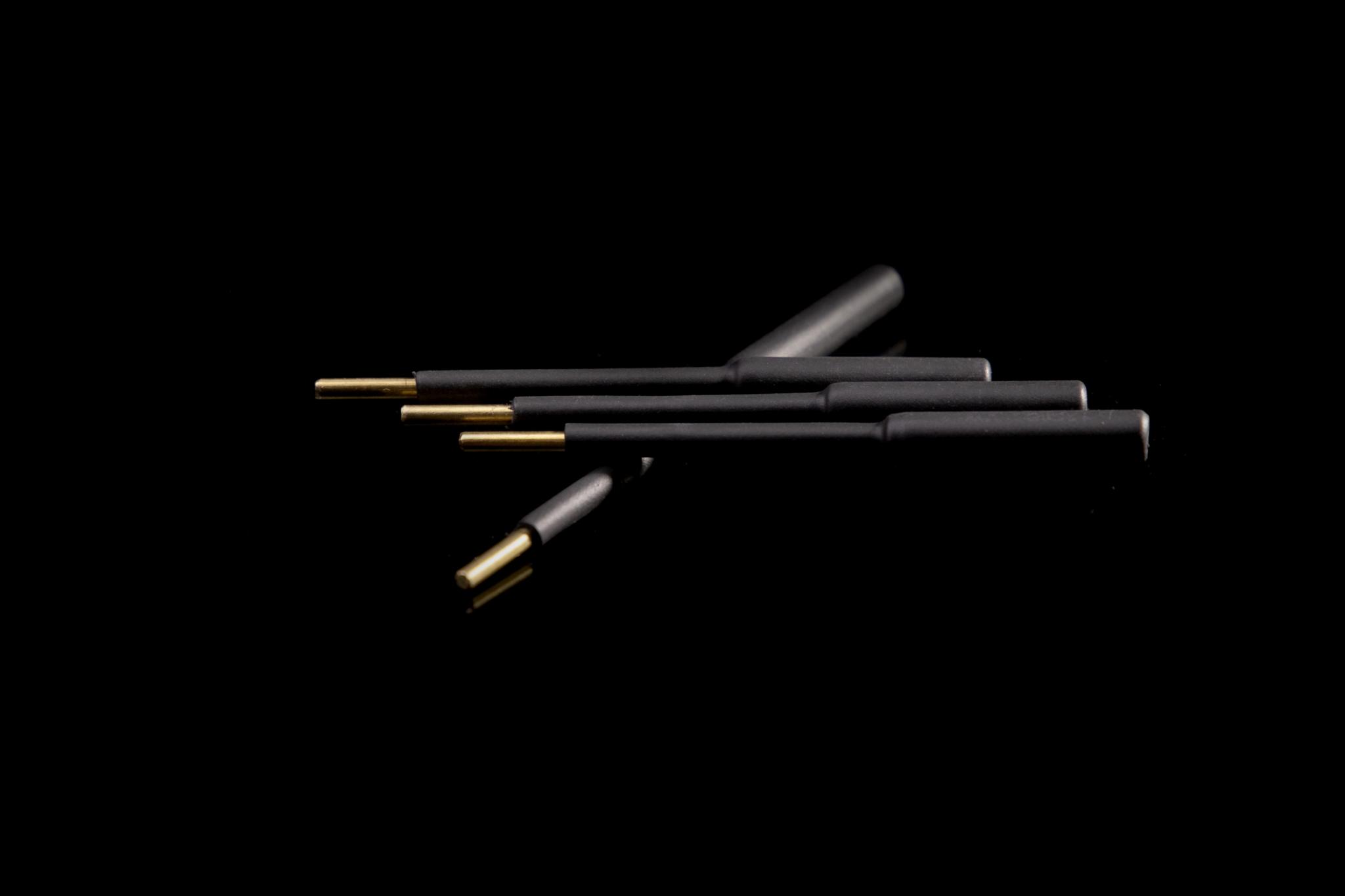 AG207
